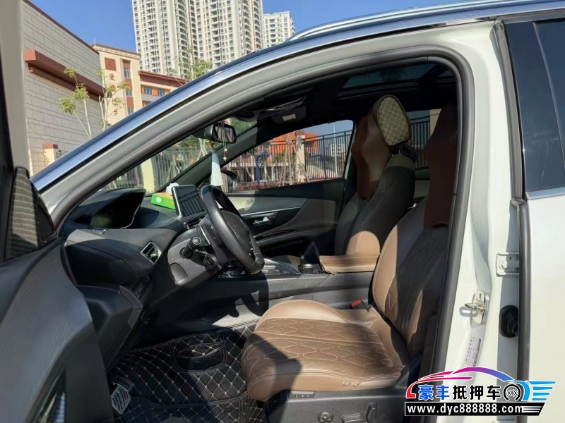 17年标致5008轿车抵押车出售