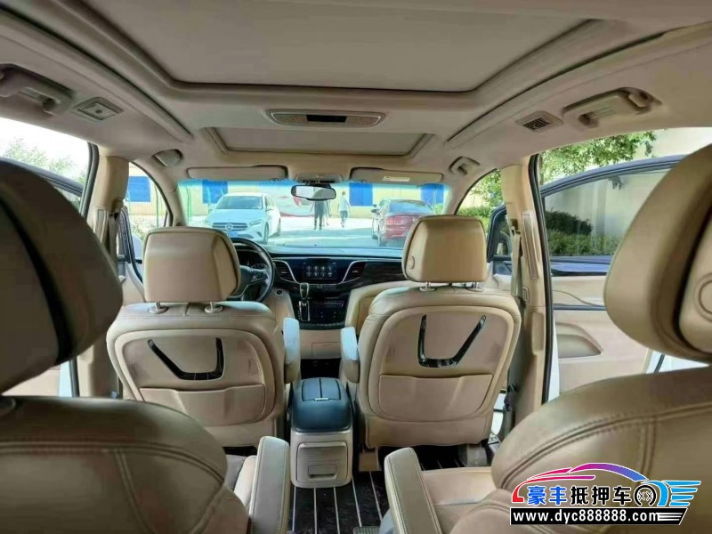 20年别克GL8MPV抵押车出售