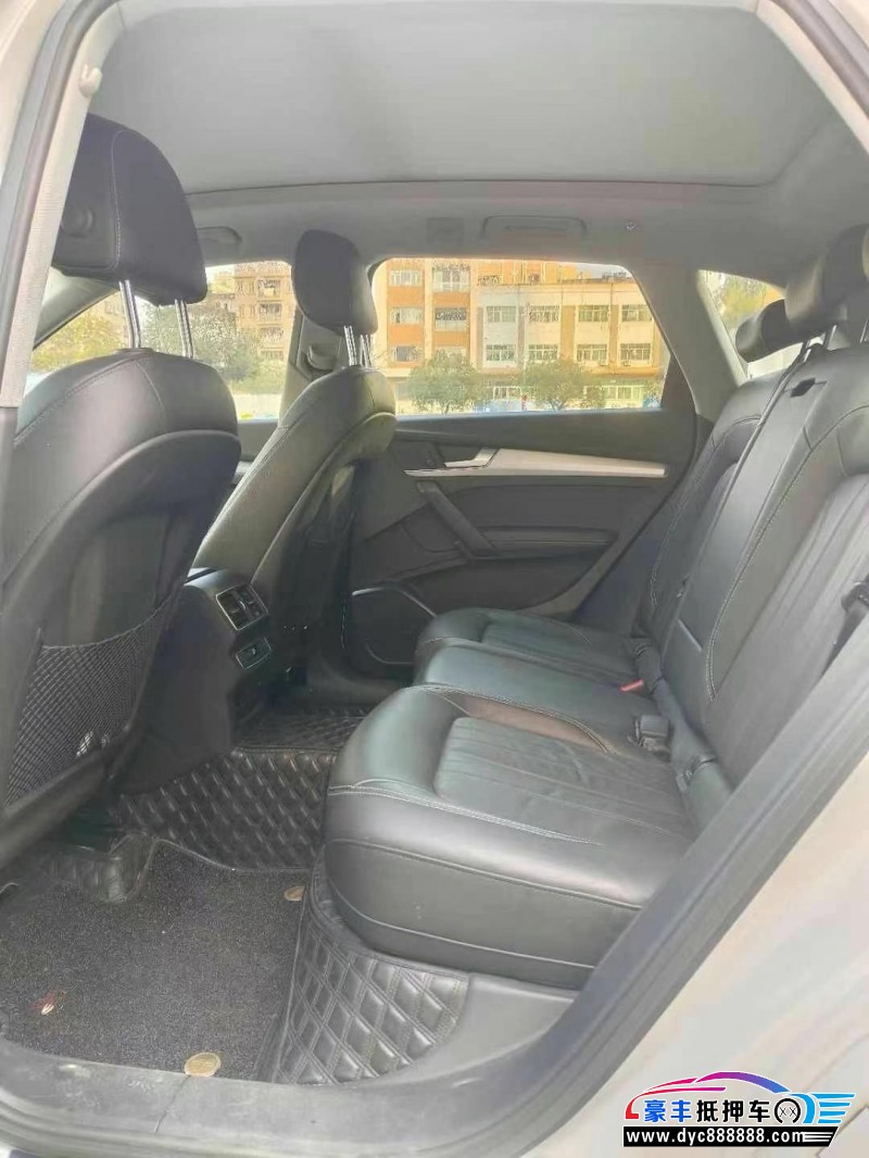 21年奥迪A4L轿车抵押车出售