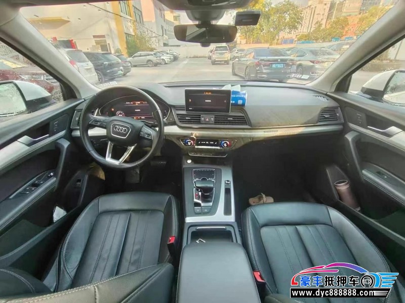 21年奥迪A4L轿车抵押车出售