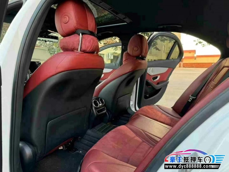 21年奔驰C轿车抵押车出售