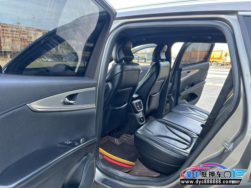 17年林肯MKX轿车抵押车出售