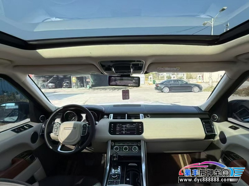 14年路虎揽胜运动轿车抵押车出售