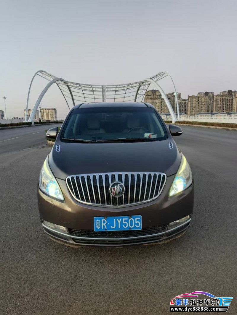 12年别克GL8轿车抵押车出售