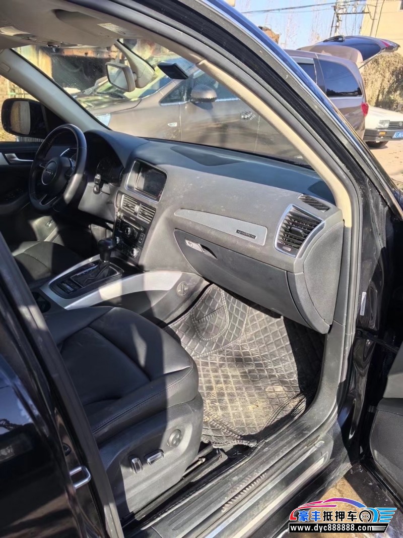 16年奥迪Q5轿车抵押车出售