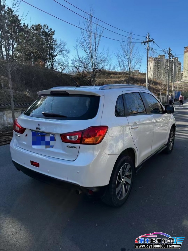 18年三菱劲炫轿车抵押车出售