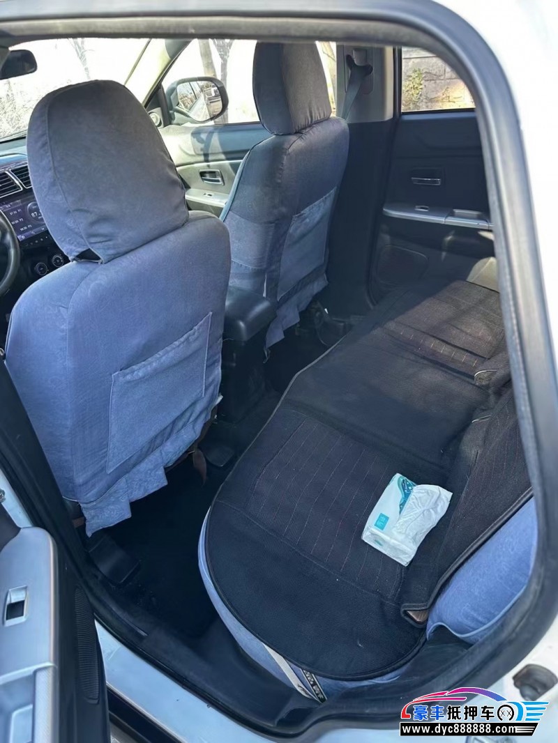 18年三菱劲炫轿车抵押车出售