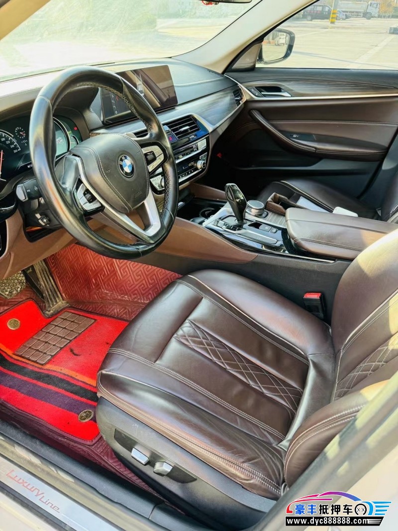 18年宝马5系轿车抵押车出售