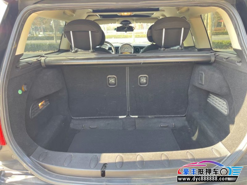 13年宝马MINI轿车抵押车出售