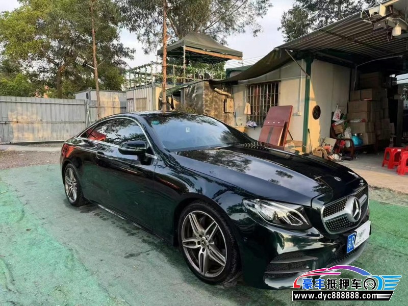 19年奔驰E轿车抵押车出售