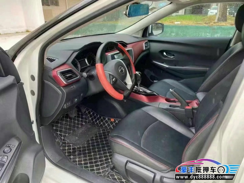 19年日产蓝鸟轿车抵押车出售