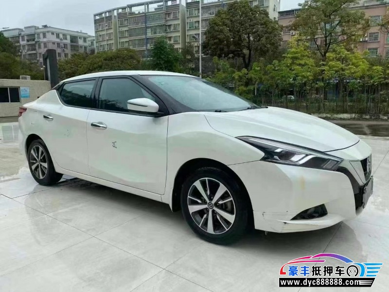 19年日产蓝鸟轿车抵押车出售