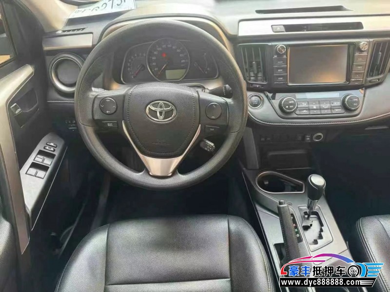 17年丰田RAV4轿车抵押车出售