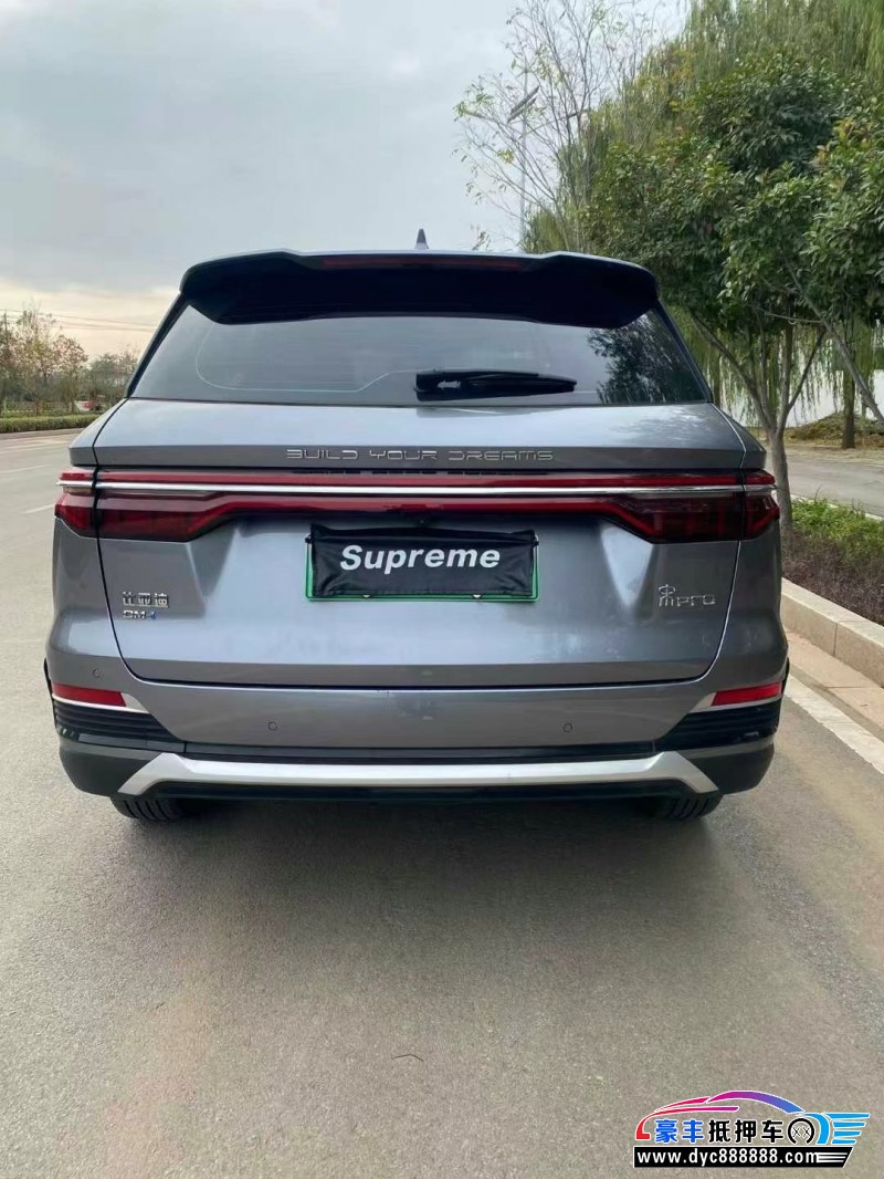 22年比亚迪宋轿车抵押车出售