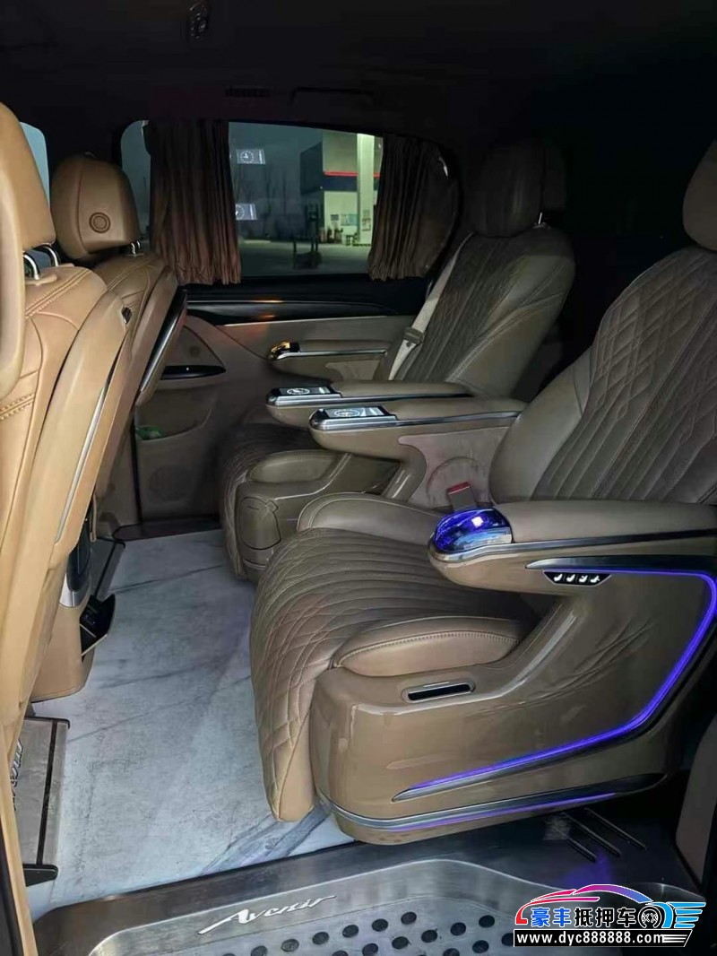 21年别克GL8轿车抵押车出售