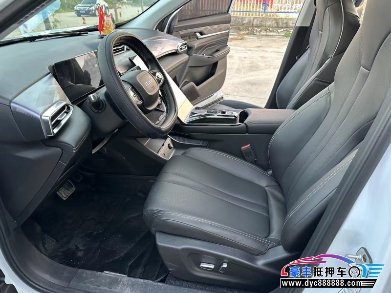 24年东风风神浩瀚轿车抵押车出售