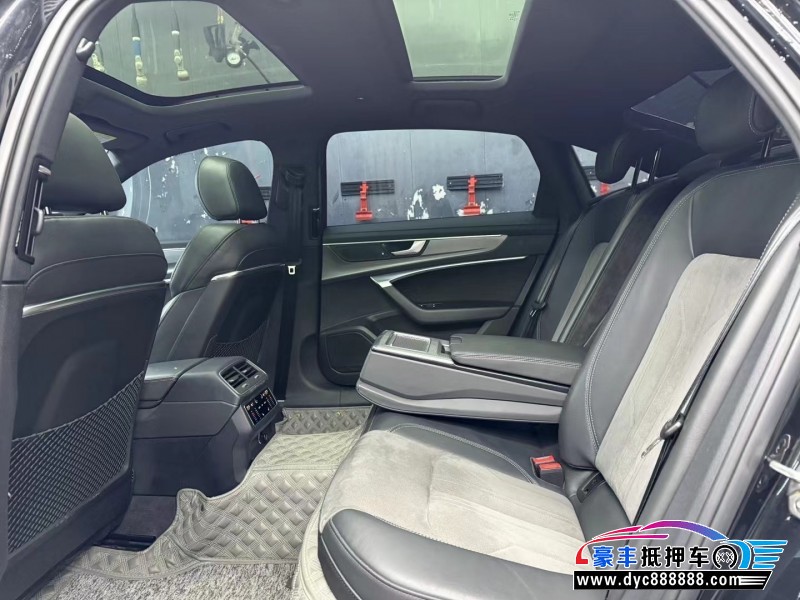 19年奥迪A6L轿车抵押车出售