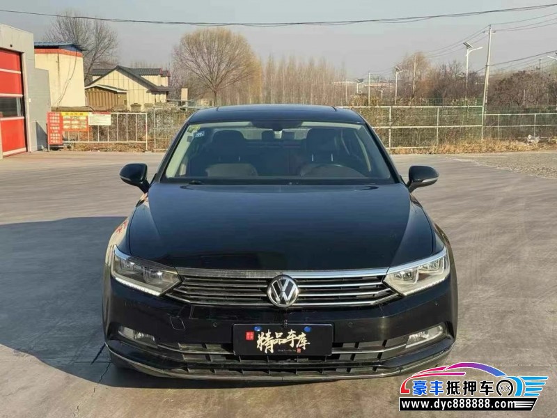 17年大众迈腾轿车抵押车出售