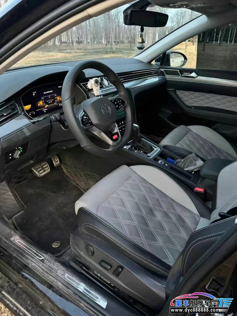 23年大众迈腾轿车抵押车出售