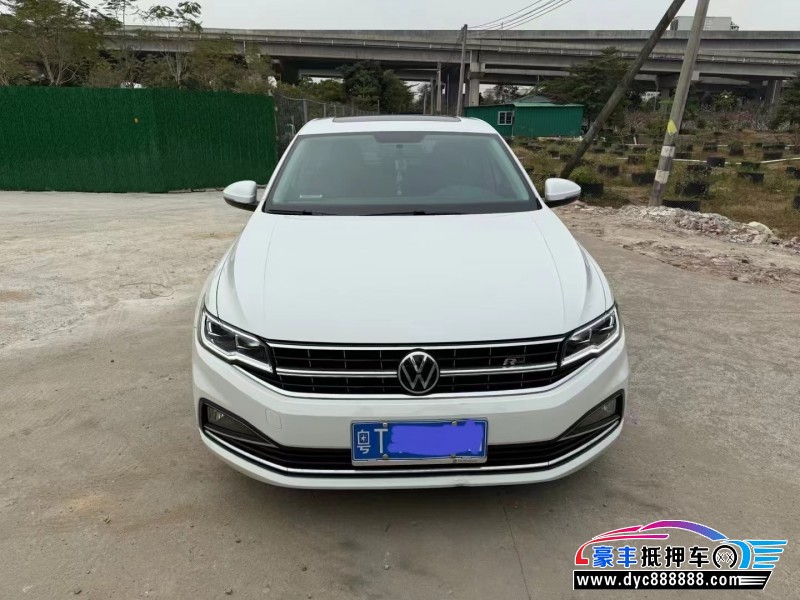 22年大众宝来轿车抵押车出售