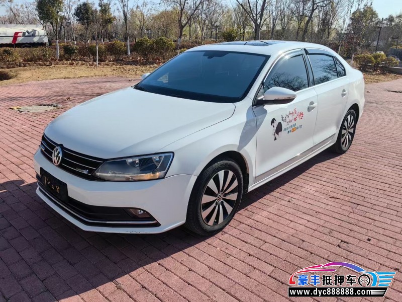 19年大众速腾轿车抵押车出售