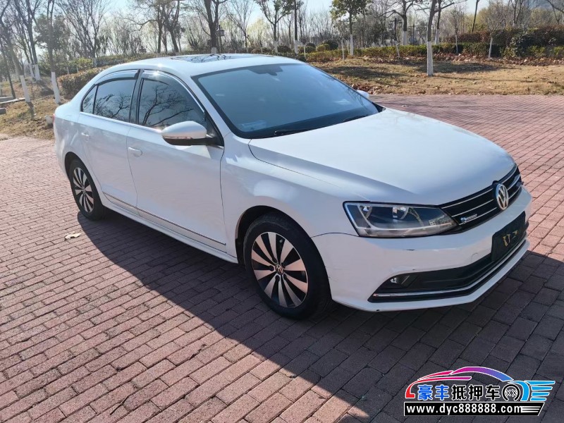 19年大众速腾轿车抵押车出售