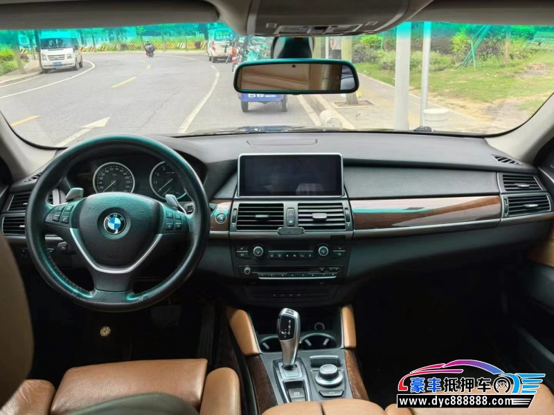 09年宝马X6轿车抵押车出售