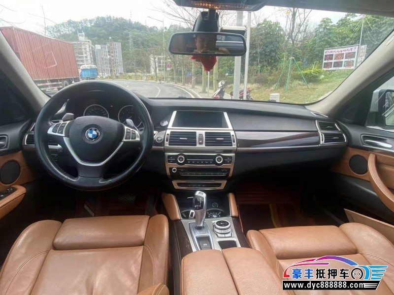 11年宝马X6轿车抵押车出售