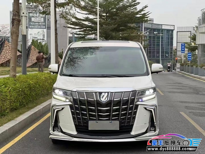 13年丰田埃尔法轿车抵押车出售