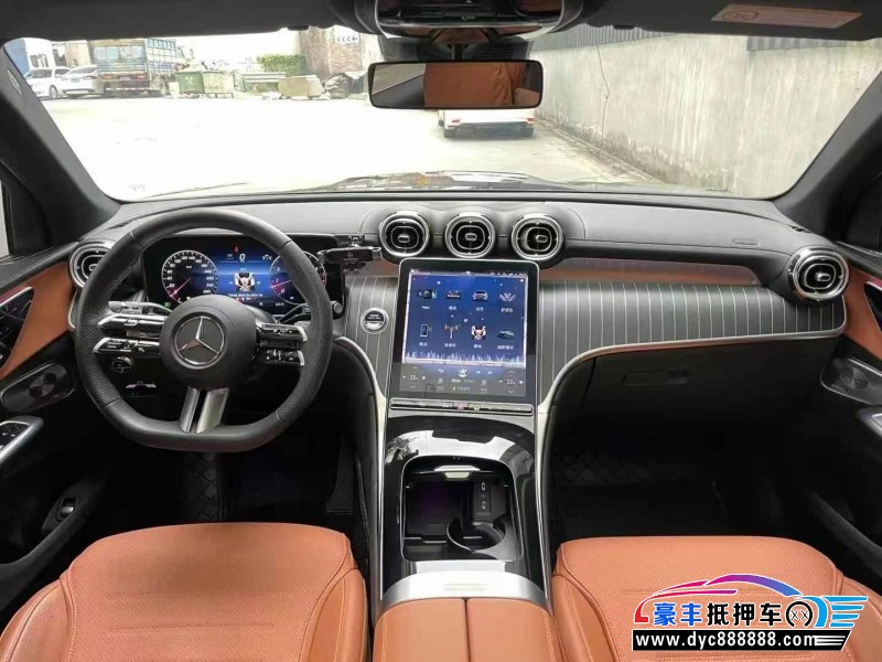 24年奔驰GLC轿车抵押车出售