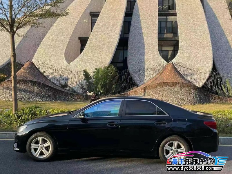 17年丰田锐志轿车抵押车出售