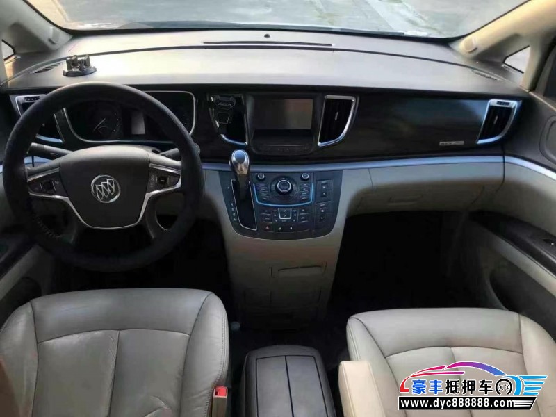 14年别克GL8轿车抵押车出售