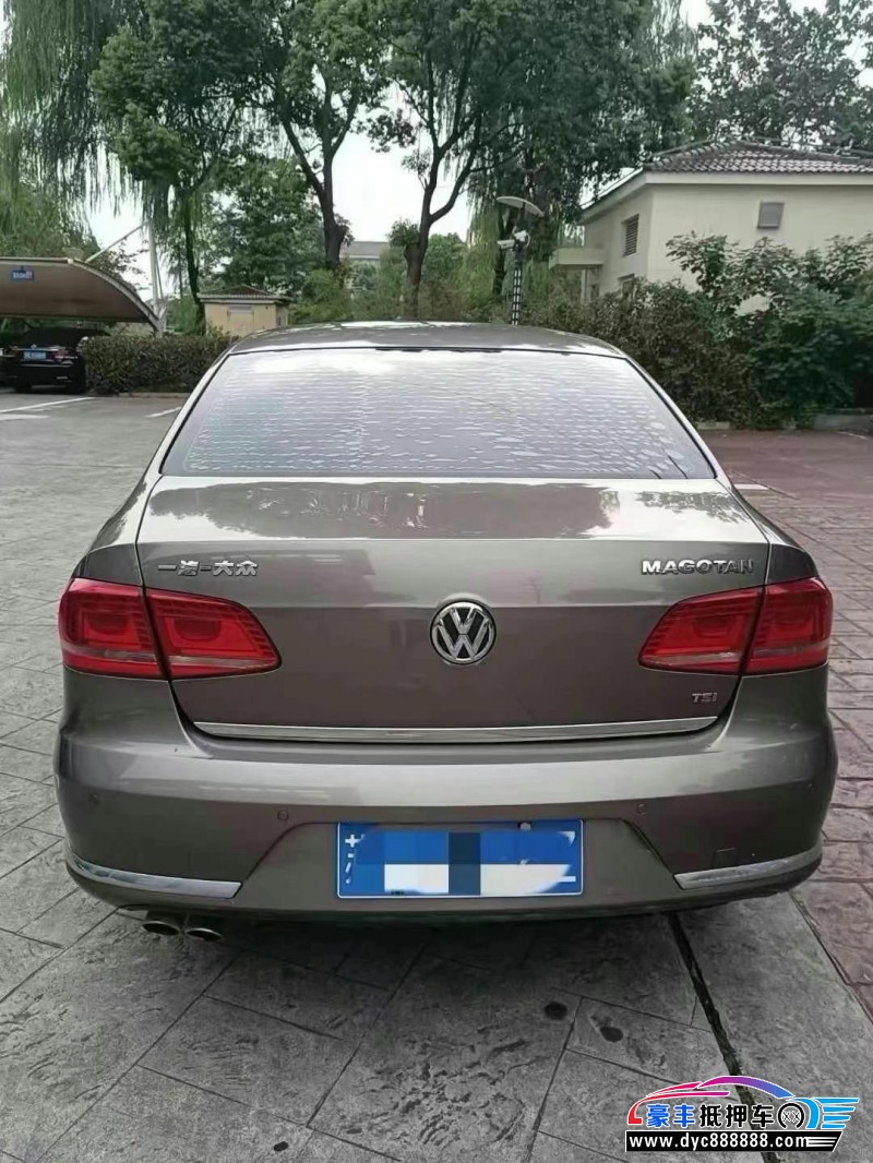 16年大众迈腾轿车抵押车出售