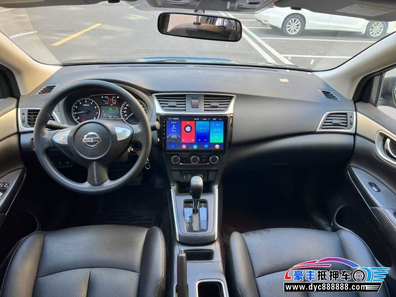 20年日产轩逸轿车抵押车出售