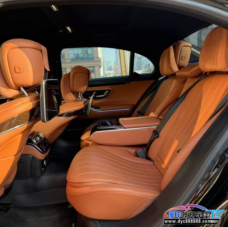 21年奔驰S轿车抵押车出售