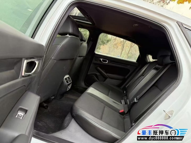 24年本田思域轿车抵押车出售