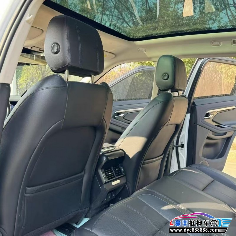 20年路虎揽胜极光轿车抵押车出售