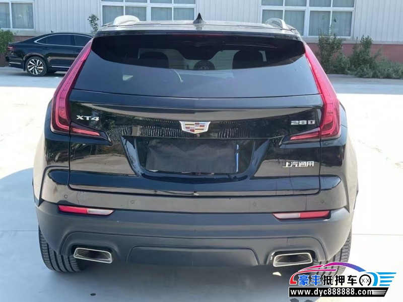 21年凯迪拉克XT4轿车抵押车出售