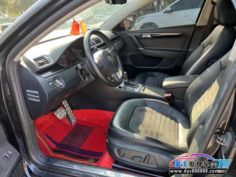 14年大众迈腾轿车抵押车出售