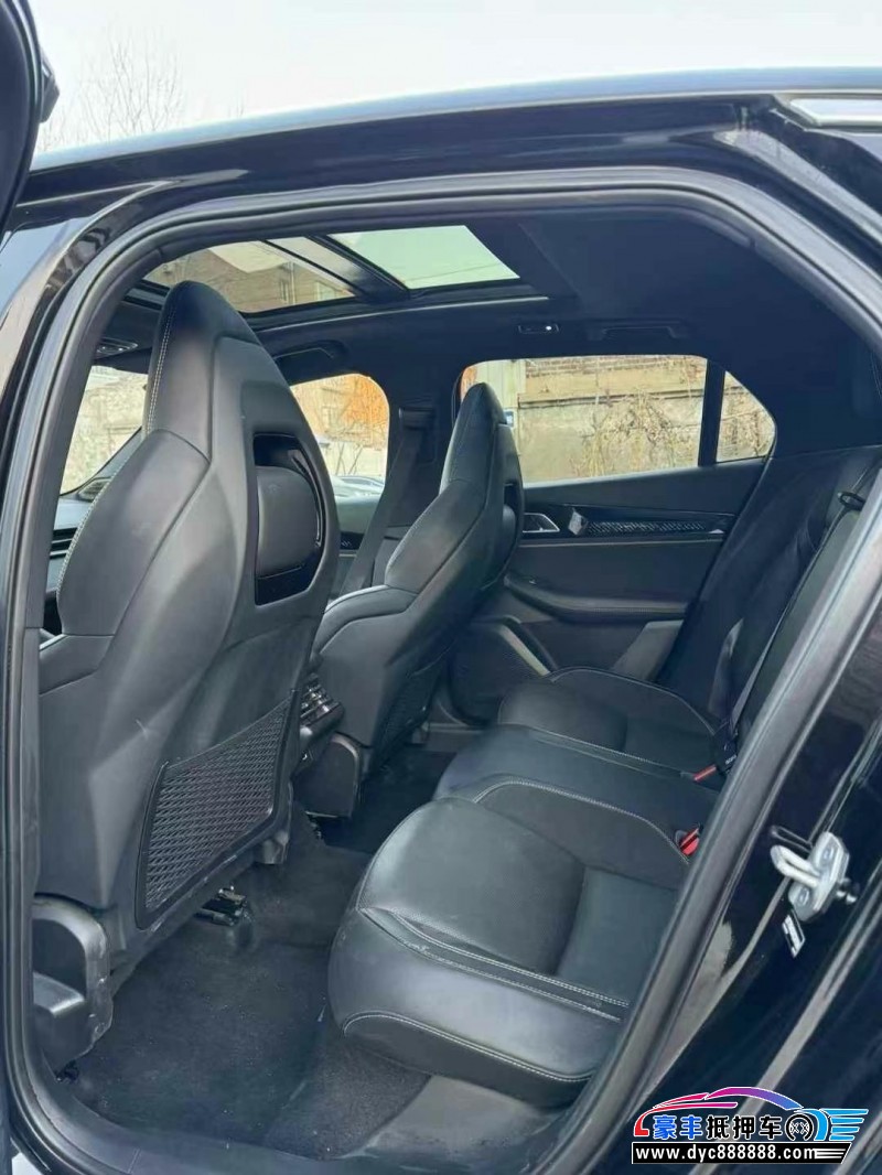 23年领克03轿车抵押车出售