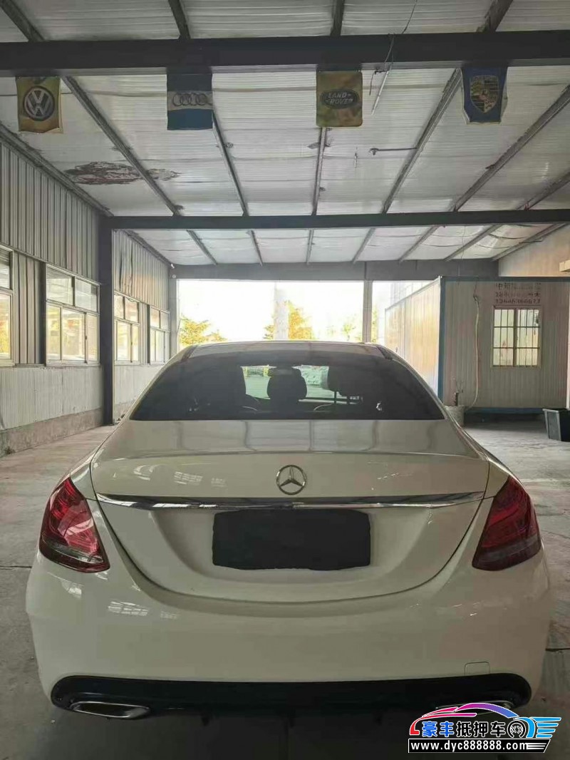 15年奔驰C轿车抵押车出售