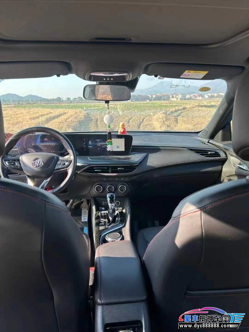 22年别克威朗轿车抵押车出售