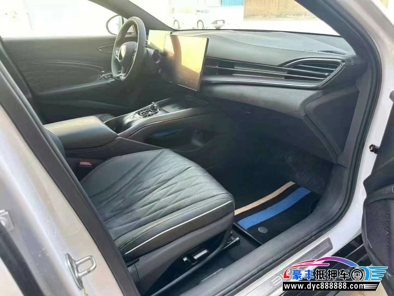 24年比亚迪海豹轿车抵押车出售