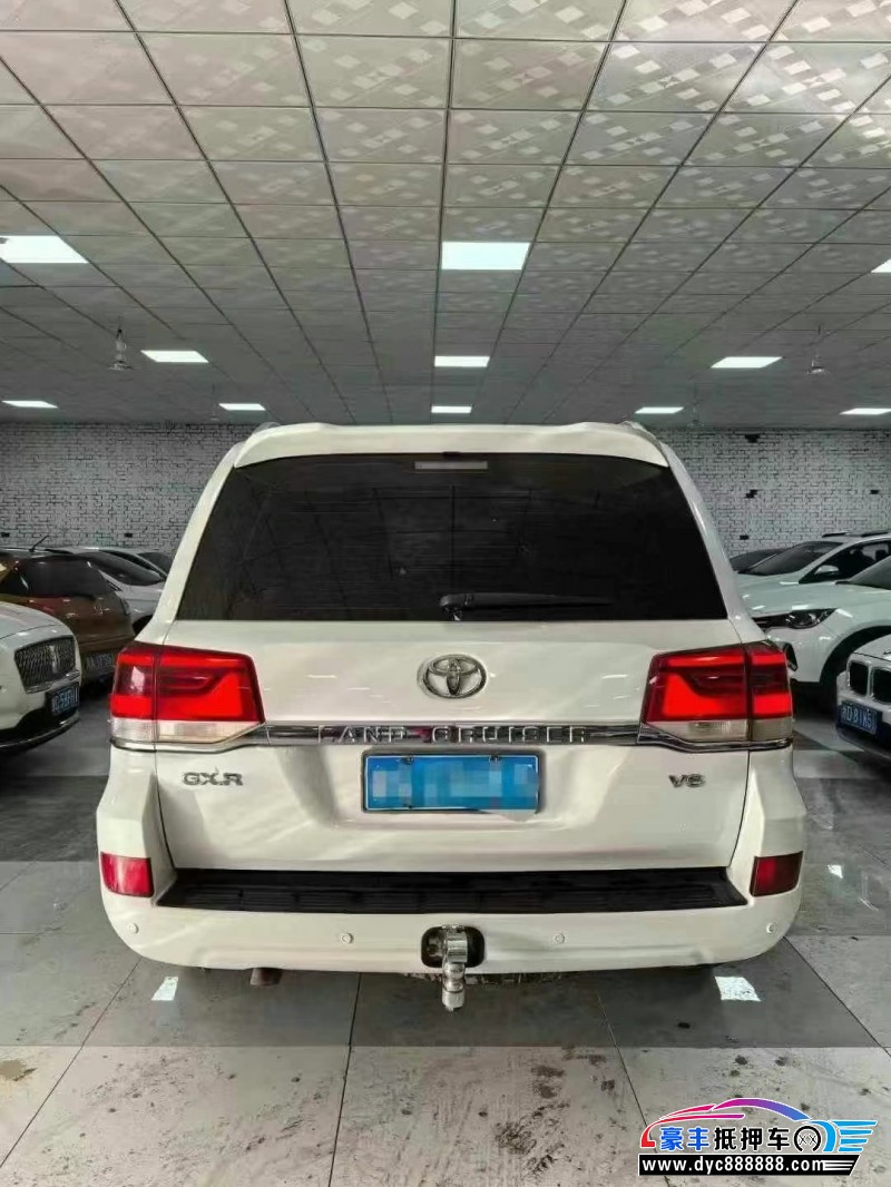 18年丰田兰德酷路泽（陆巡）轿车抵押车出售