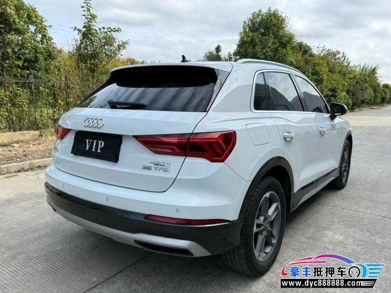 20年奥迪Q3轿车抵押车出售