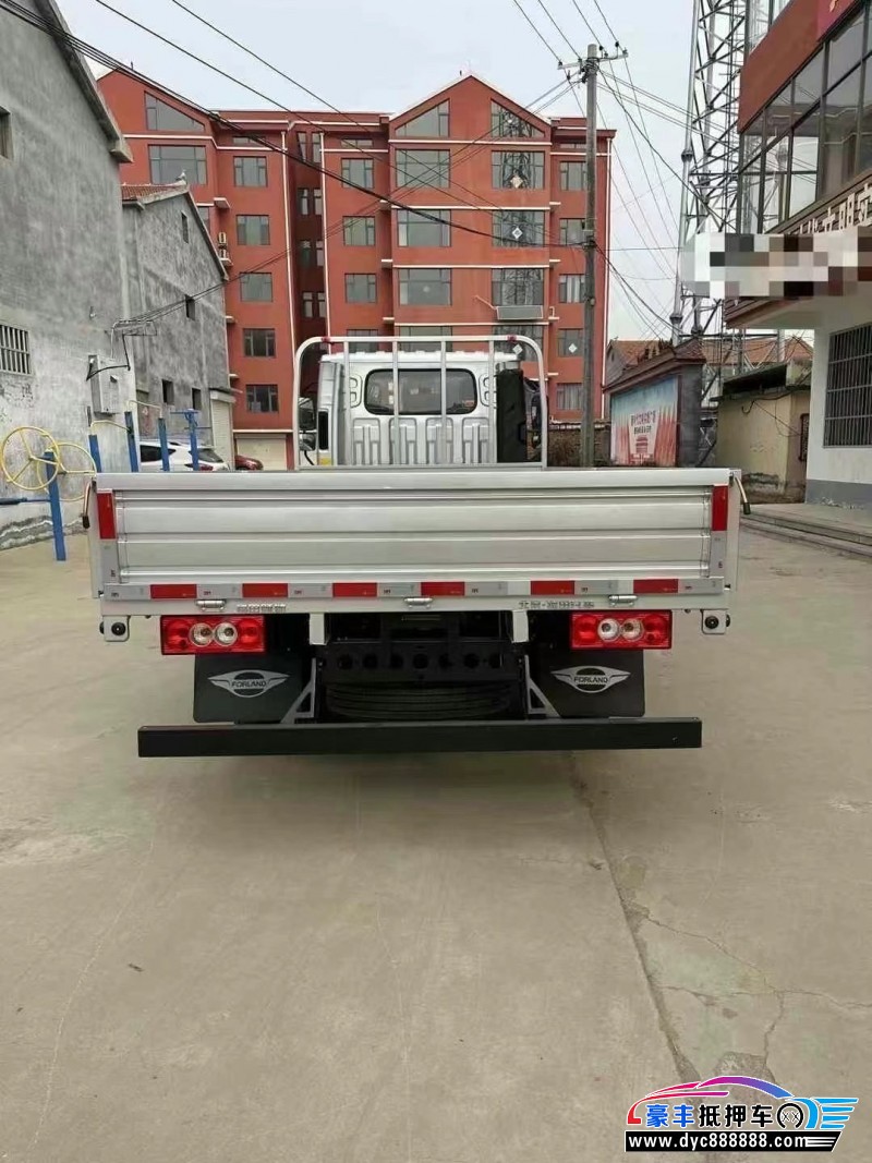 24年福田领航轿车抵押车出售