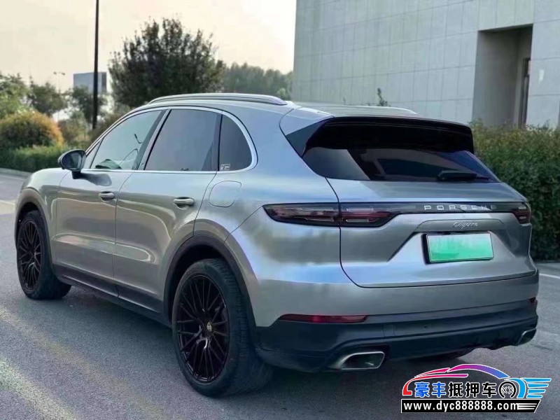 19年保时捷卡宴轿车抵押车出售