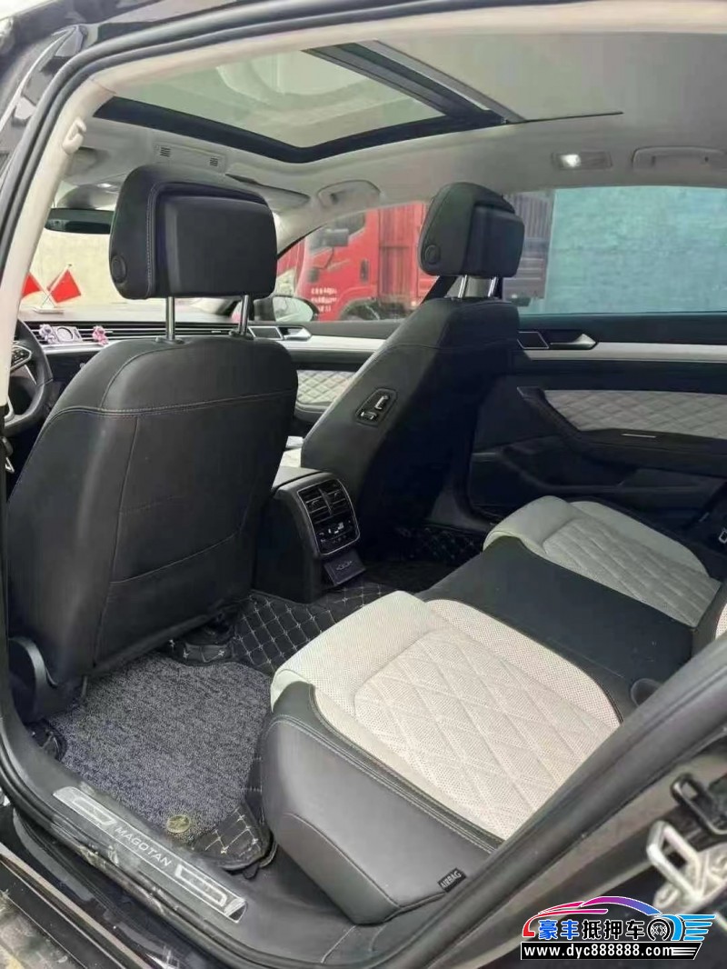 23年大众迈腾轿车抵押车出售