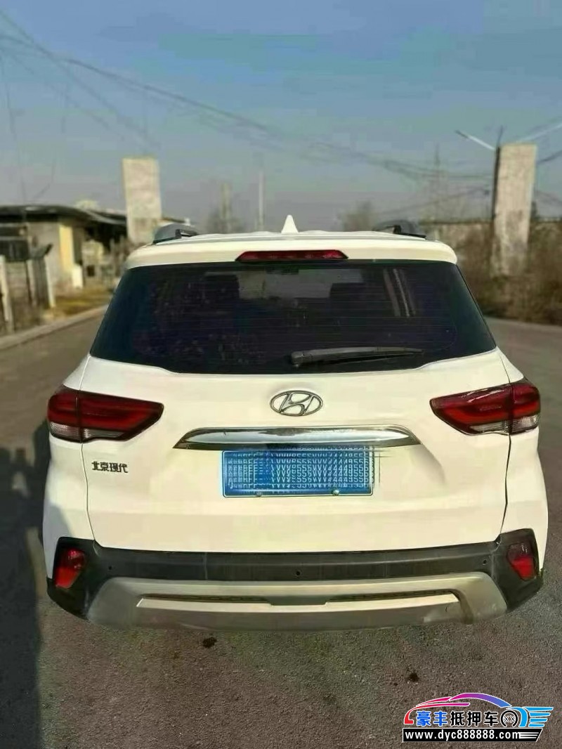 18年现代ix35轿车抵押车出售