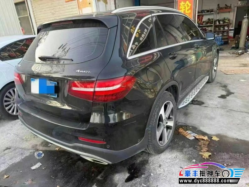 17年奔驰GLC轿车抵押车出售